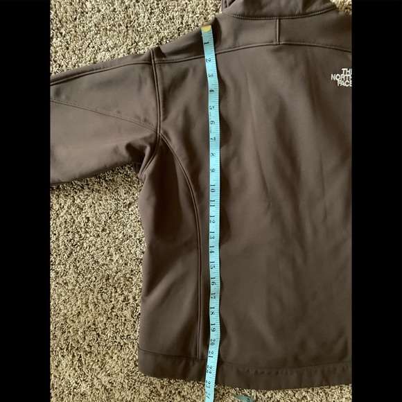 Jacket - Picture 3 of 4